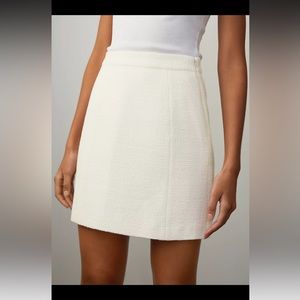 SOLD Aritzia NWOT Babaton Orion mini skirt